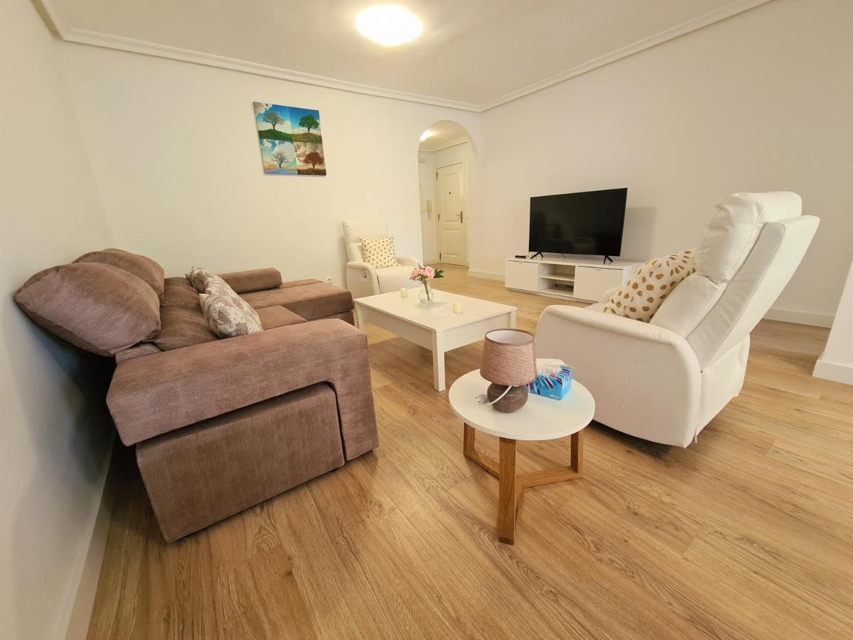 Apartment Urbanization La Maestranza, Puerto Banus, Nueva Andalucia Marbella